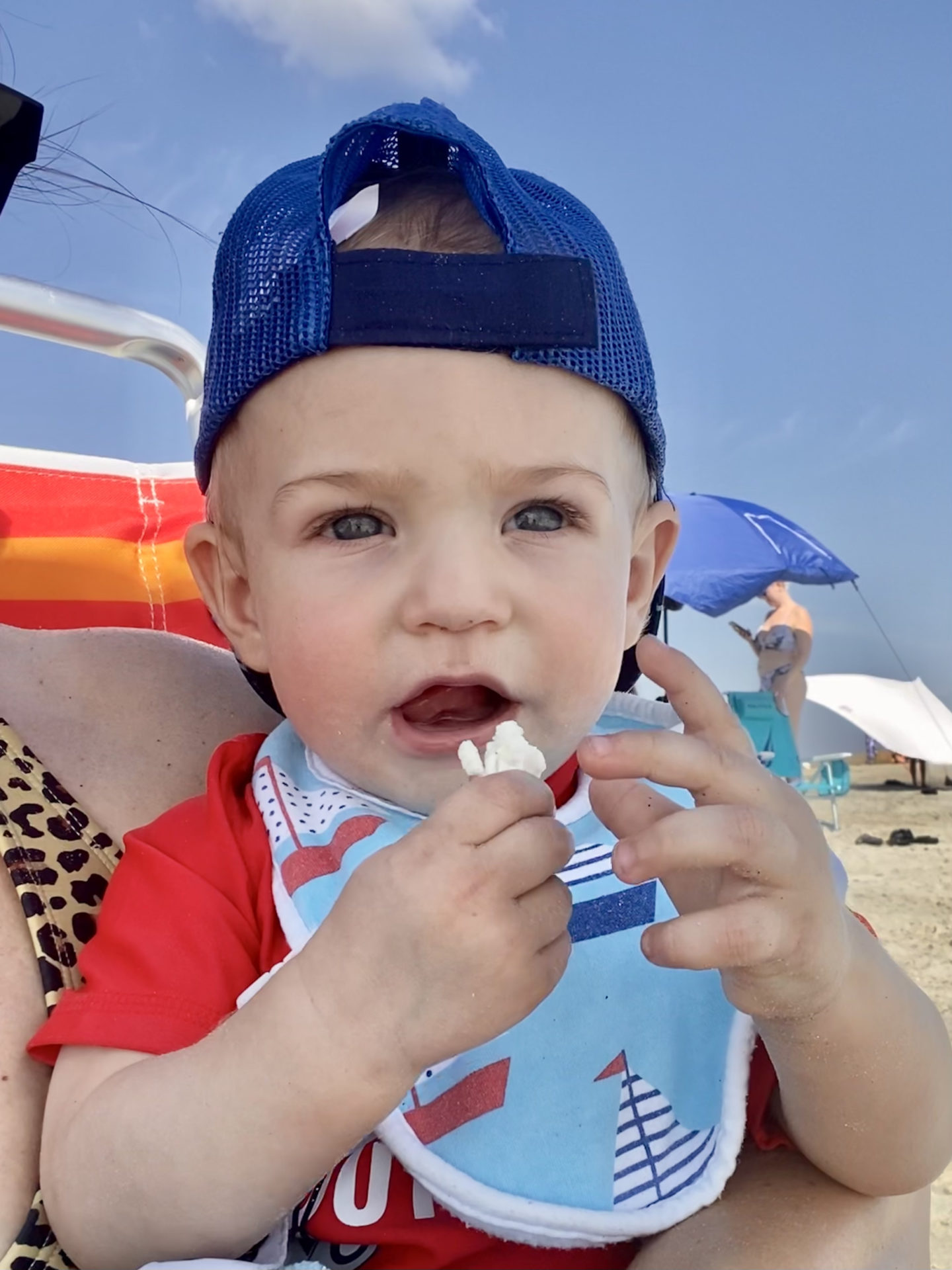 5 Beach Essentials for Toddlers - Snacks