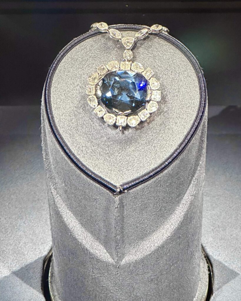 Close-up of the Hope Diamond on display at the Smithsonian Museum of Natural History.