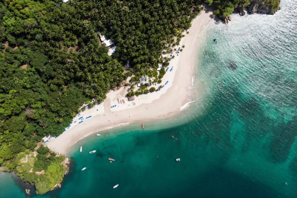 Best Countries for Family Travel in 2026: 5 Kid-Friendly Picks Mari on the Map