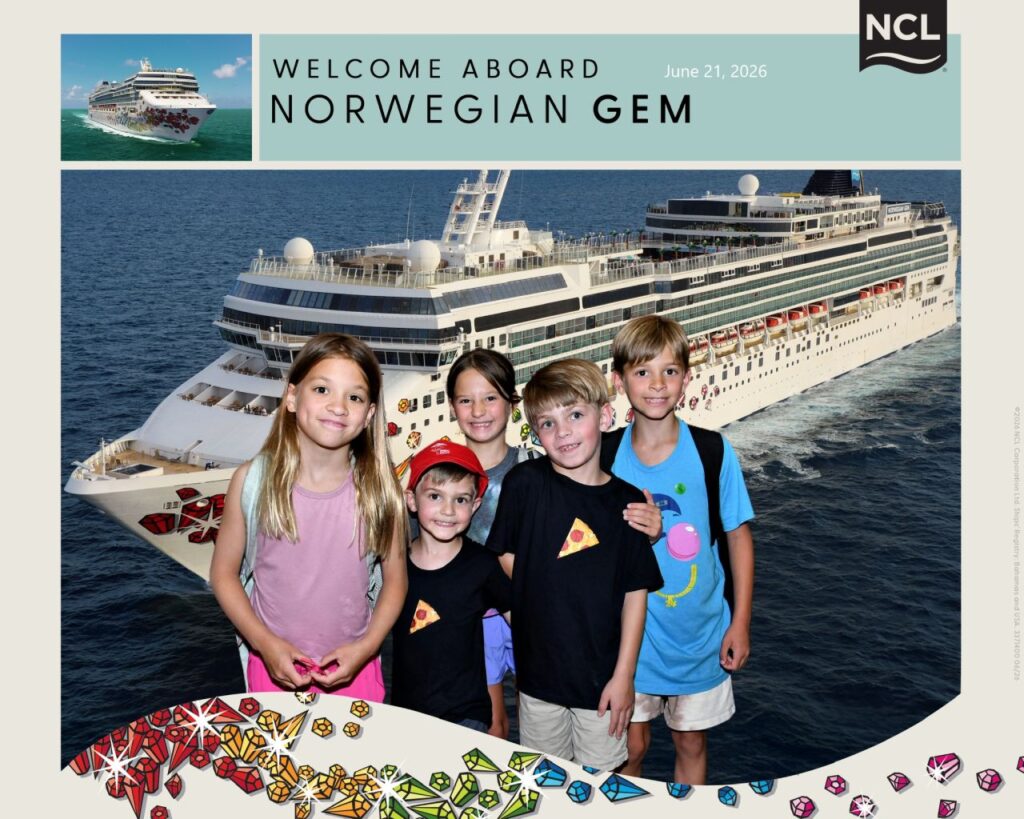 Five cousins smiling in a welcome aboard photo for the Norwegian Gem cruise ship